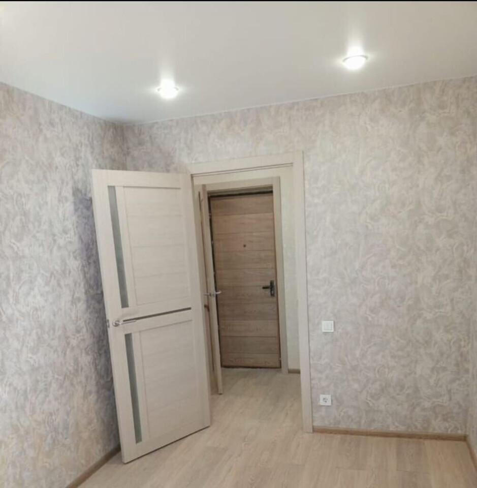 квартира г Магнитогорск ул Галиуллина 31 131-й м-н фото 3