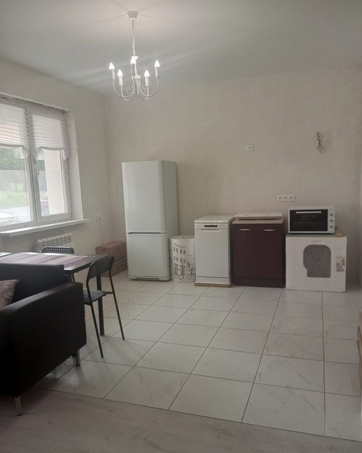 квартира г Клин р-н мкр Майданово 4к 1 фото 11