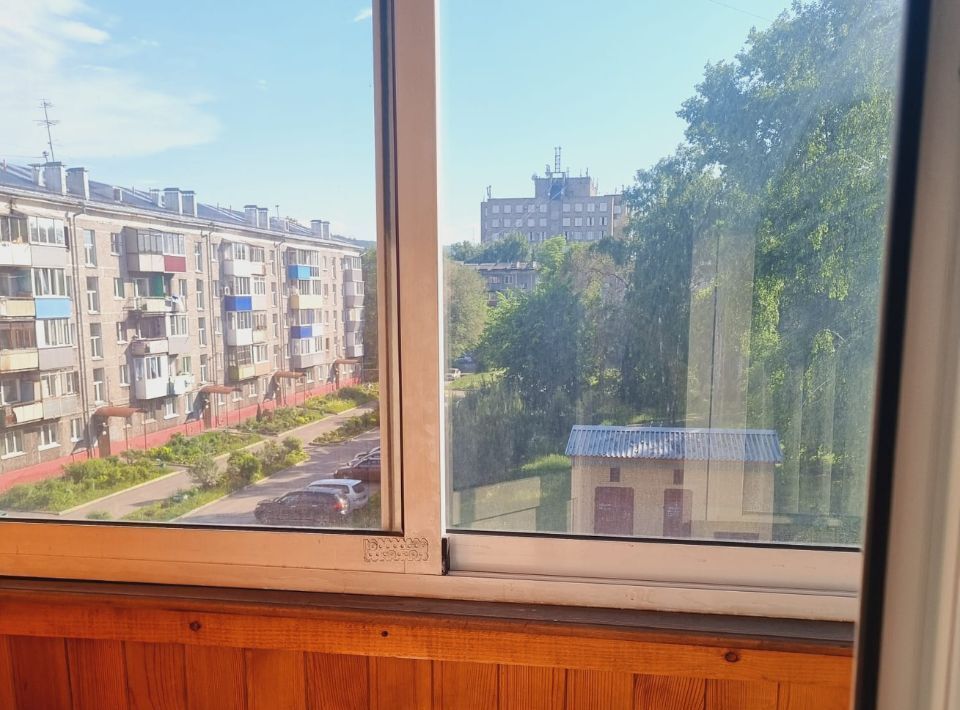 квартира г Новокузнецк р-н Центральный пр-кт Дружбы 47 фото 4