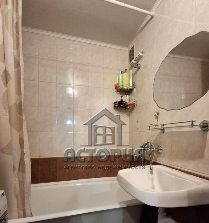 квартира г Красноярск Иннокентьевский ул Молокова 10 фото 10