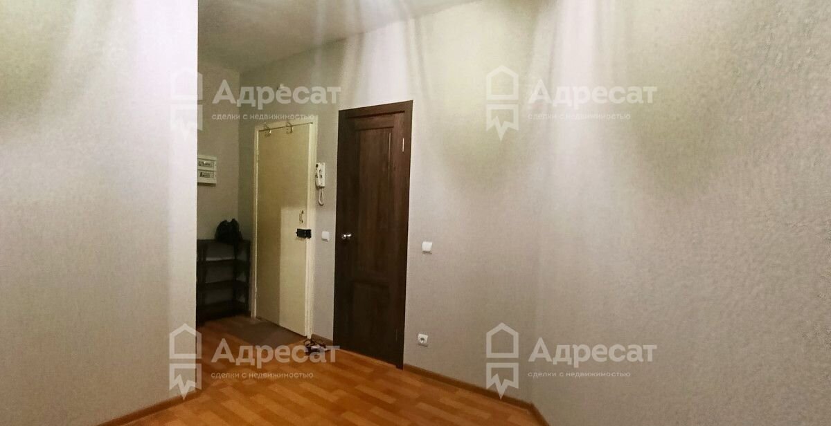 квартира г Волгоград р-н Кировский ул им. генерала Шумилова 30 фото 4