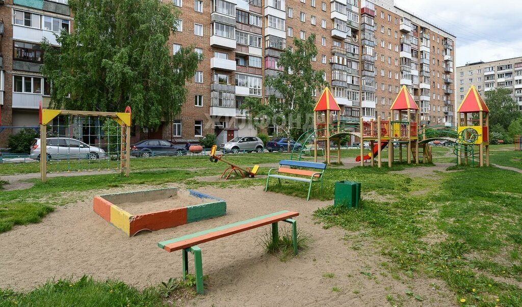 квартира г Новосибирск ул Широкая 15 Площадь Маркса фото 8