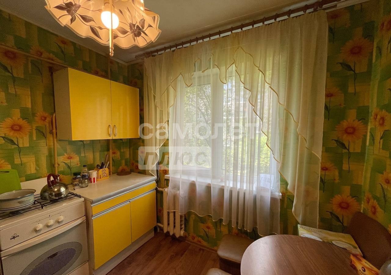 квартира г Ревда ул Российская 18 фото 2