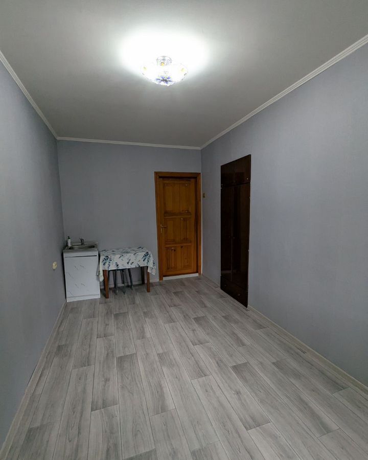 комната г Тольятти р-н Центральный ул Советская 89 фото 3