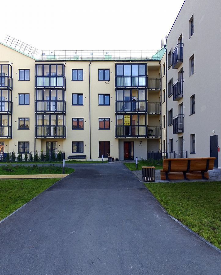 квартира г Тюмень р-н Калининский ул Александра Звягина 3 фото 4