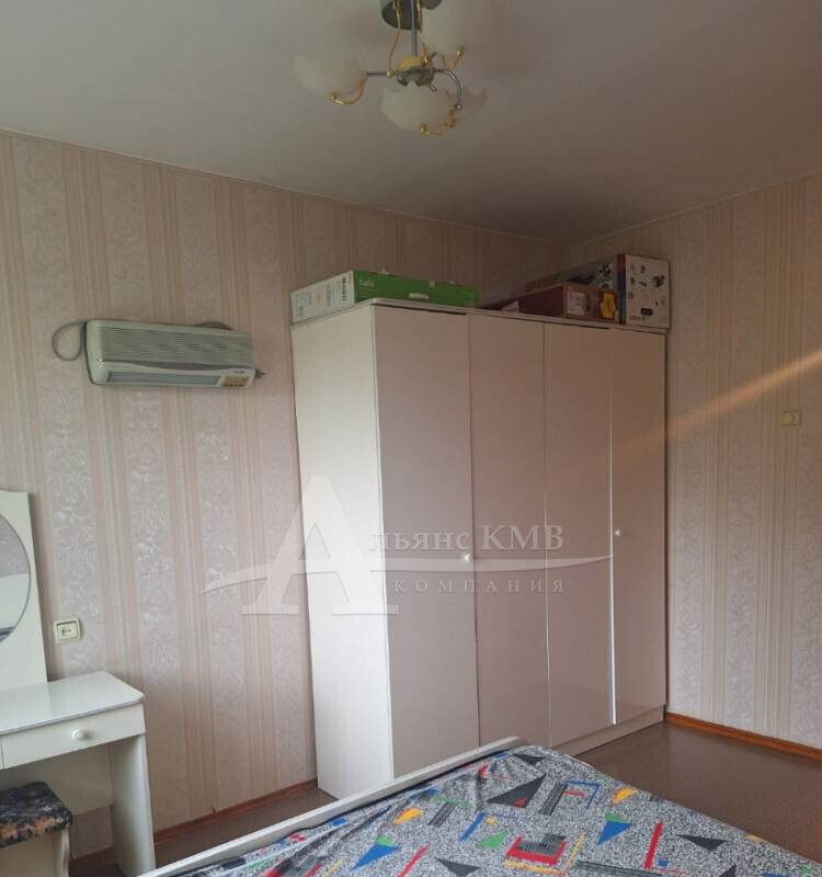 квартира г Георгиевск ул Тронина 7 фото 2