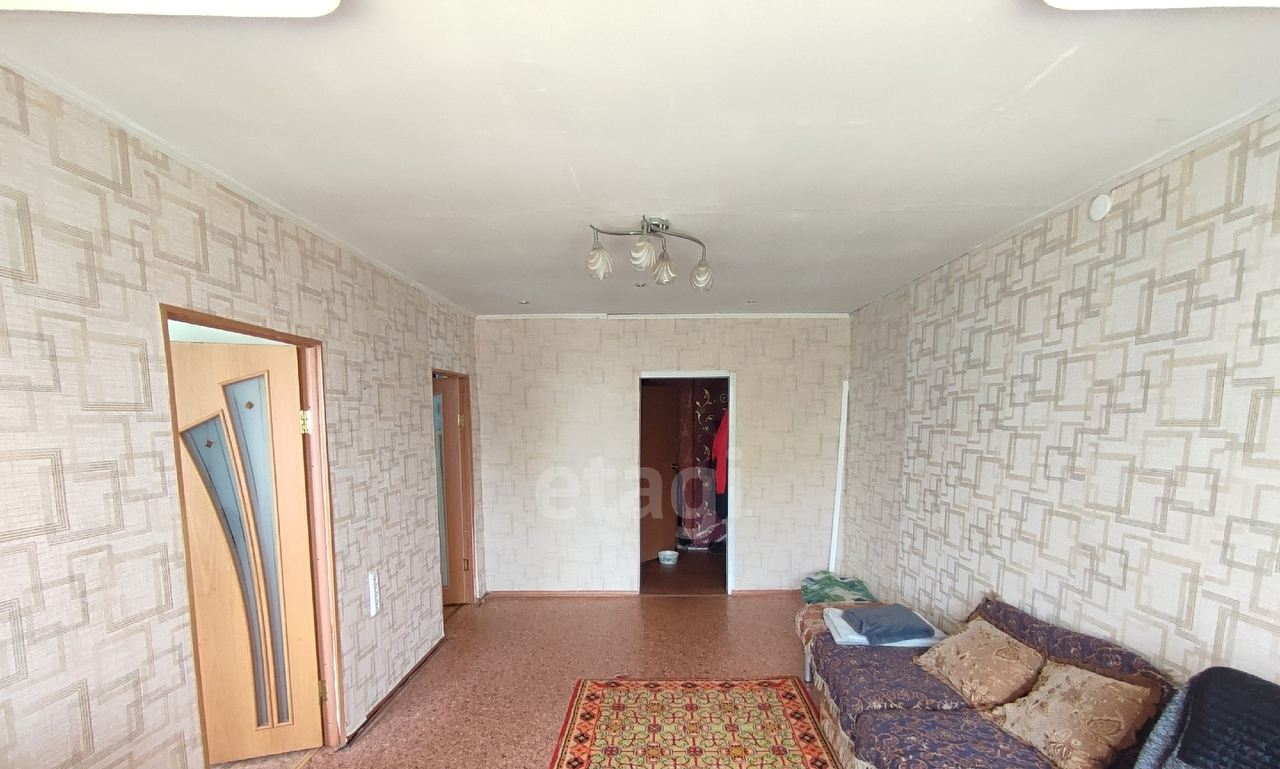 квартира г Ирбит ул Высоковольтная 3а фото 2