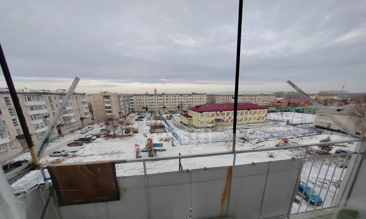 квартира г Ирбит ул Елизарьевых 33 фото 9