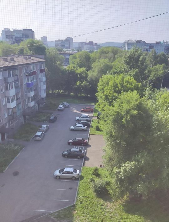 квартира г Новокузнецк р-н Центральный пр-кт Пионерский 53 фото 2