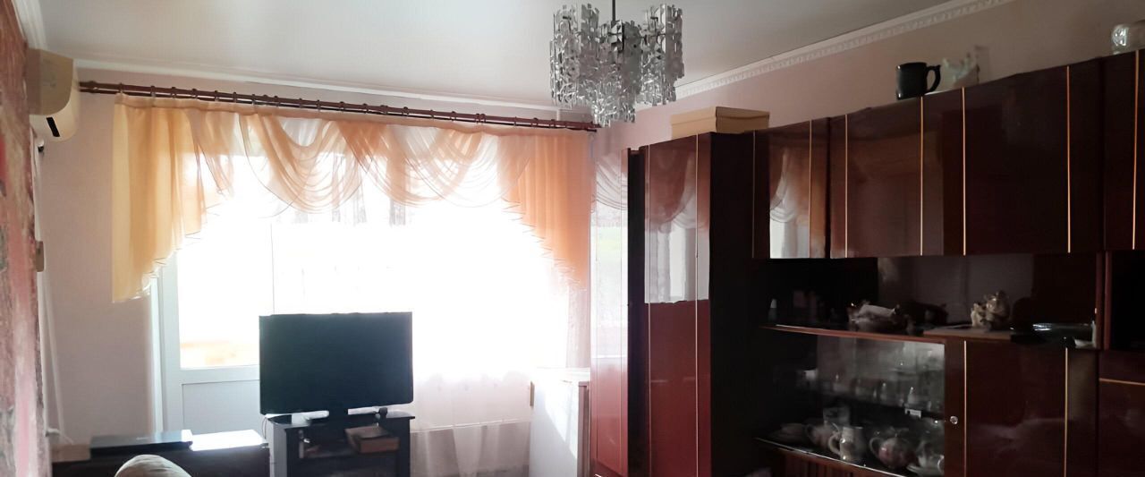 квартира г Междуреченск ул Дзержинского 14 фото 1