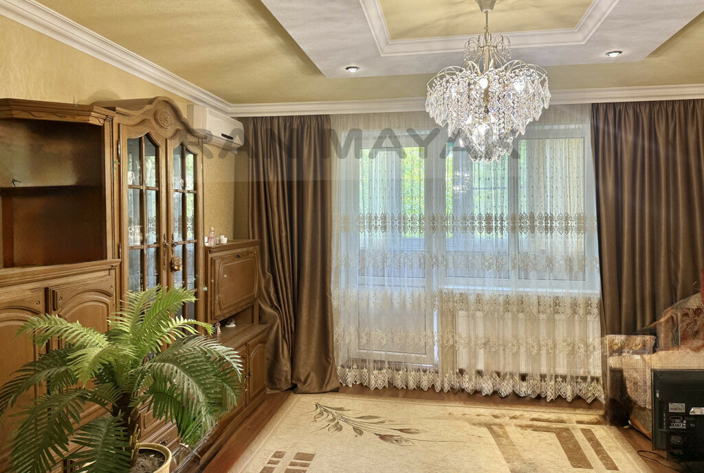 квартира г Майкоп ул Михайлова 1 фото 1