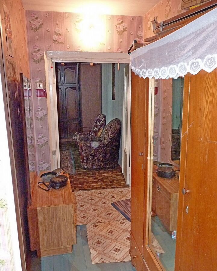 квартира г Тобольск 9-й мкр-н, 11 фото 3