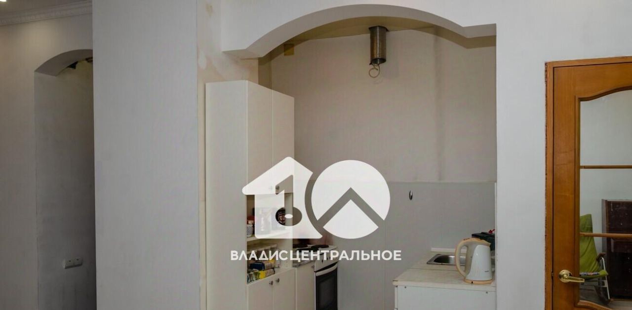 квартира г Новосибирск метро Площадь Гарина-Михайловского ул Железнодорожная 11 фото 3