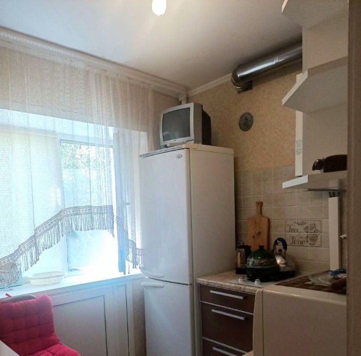 квартира г Саратов р-н Кировский ул им Жуковского Н.Е. 19а фото 17