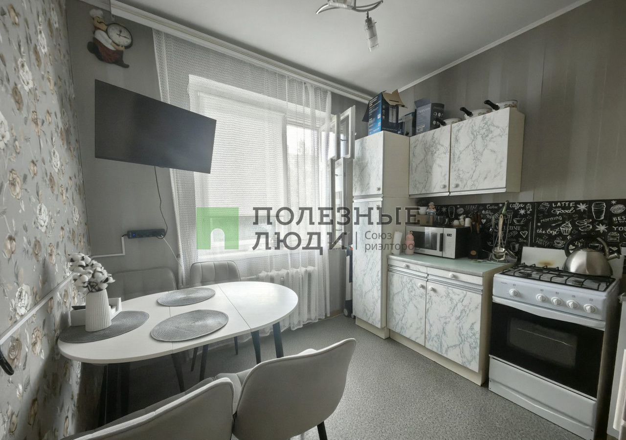 квартира г Саратов р-н Кировский ул Волгоградская 12 фото 1