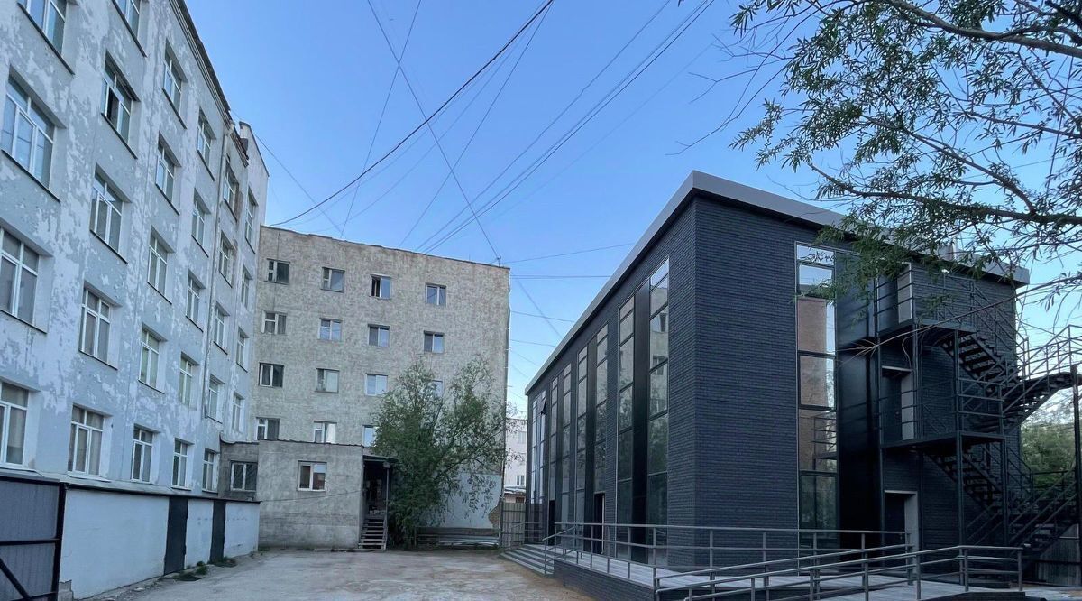 офис г Якутск 54-й кв-л фото 3