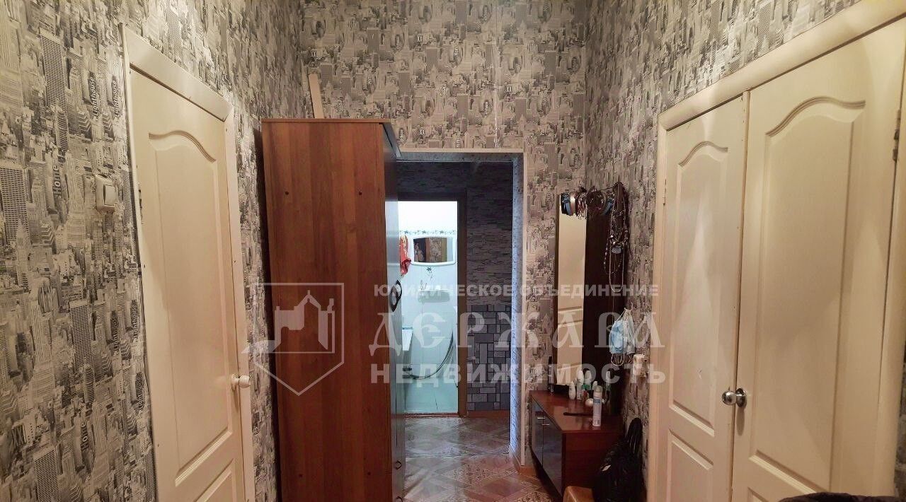квартира г Кемерово р-н Заводский ул Базовая 10 фото 3