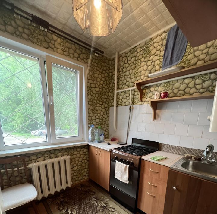 квартира г Великие Луки ул Ботвина 3к/1 фото 1