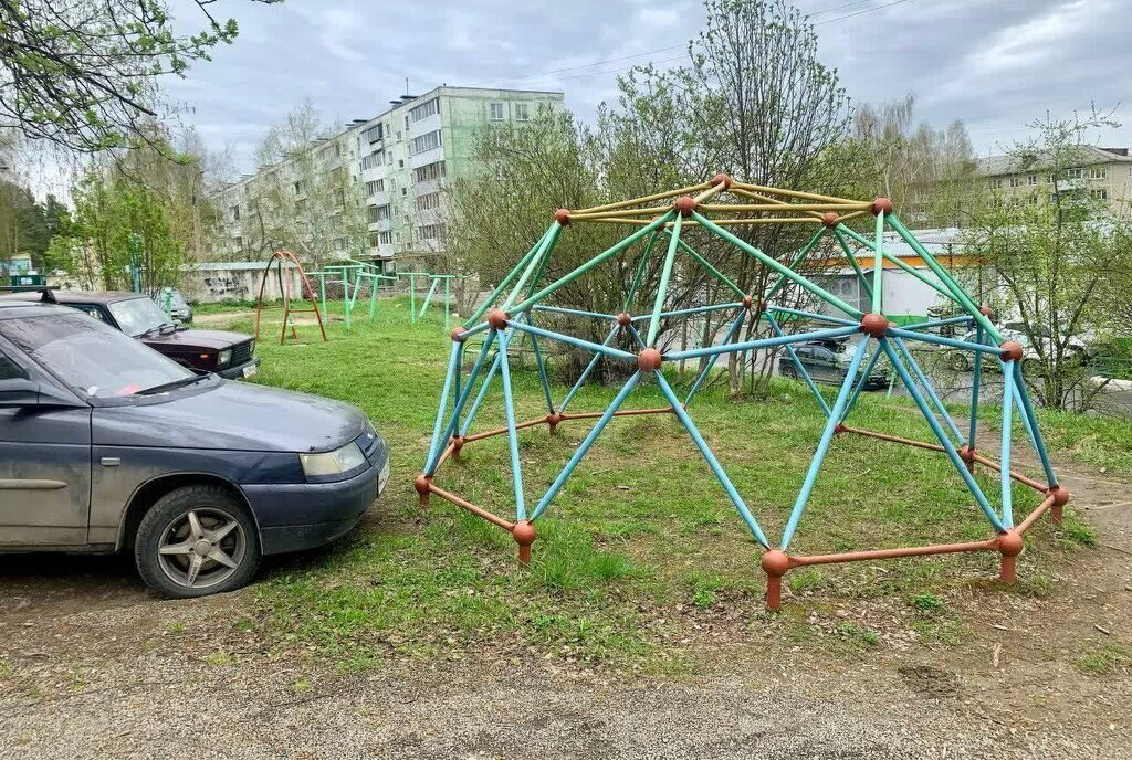 квартира г Златоуст 3-й микрорайон проспекта имени Ю. А. Гагарина, 28 фото 21