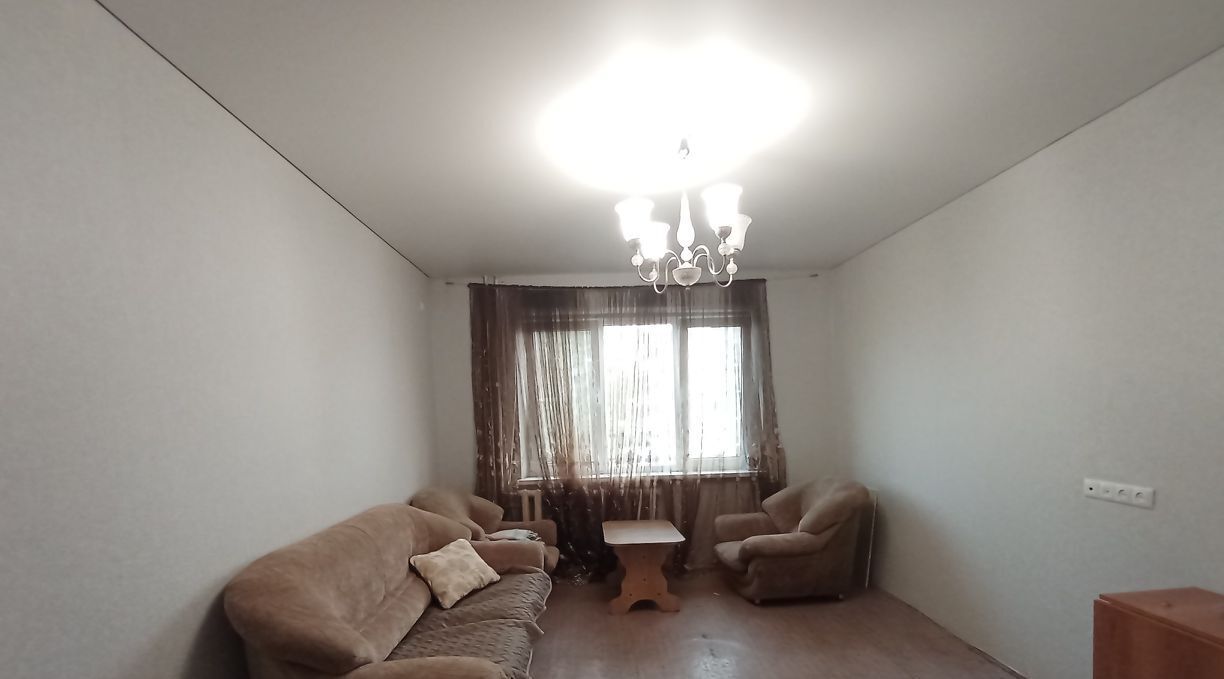квартира г Новочеркасск ул Грушевская 13/10 фото 1