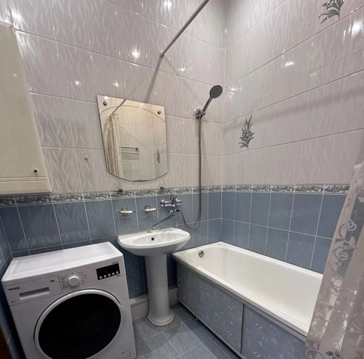квартира г Тольятти р-н Автозаводский ш Южное 77 фото 1