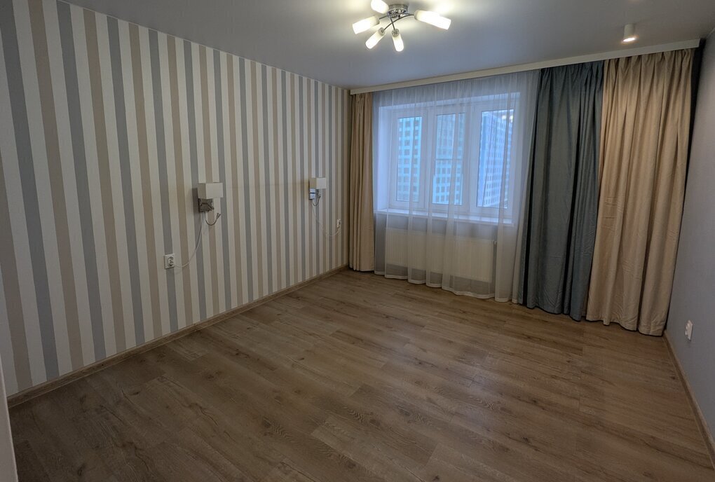 квартира р-н Всеволожский г Мурино Девяткино, улица Шоссе в Лаврики, 59к 1 фото 9