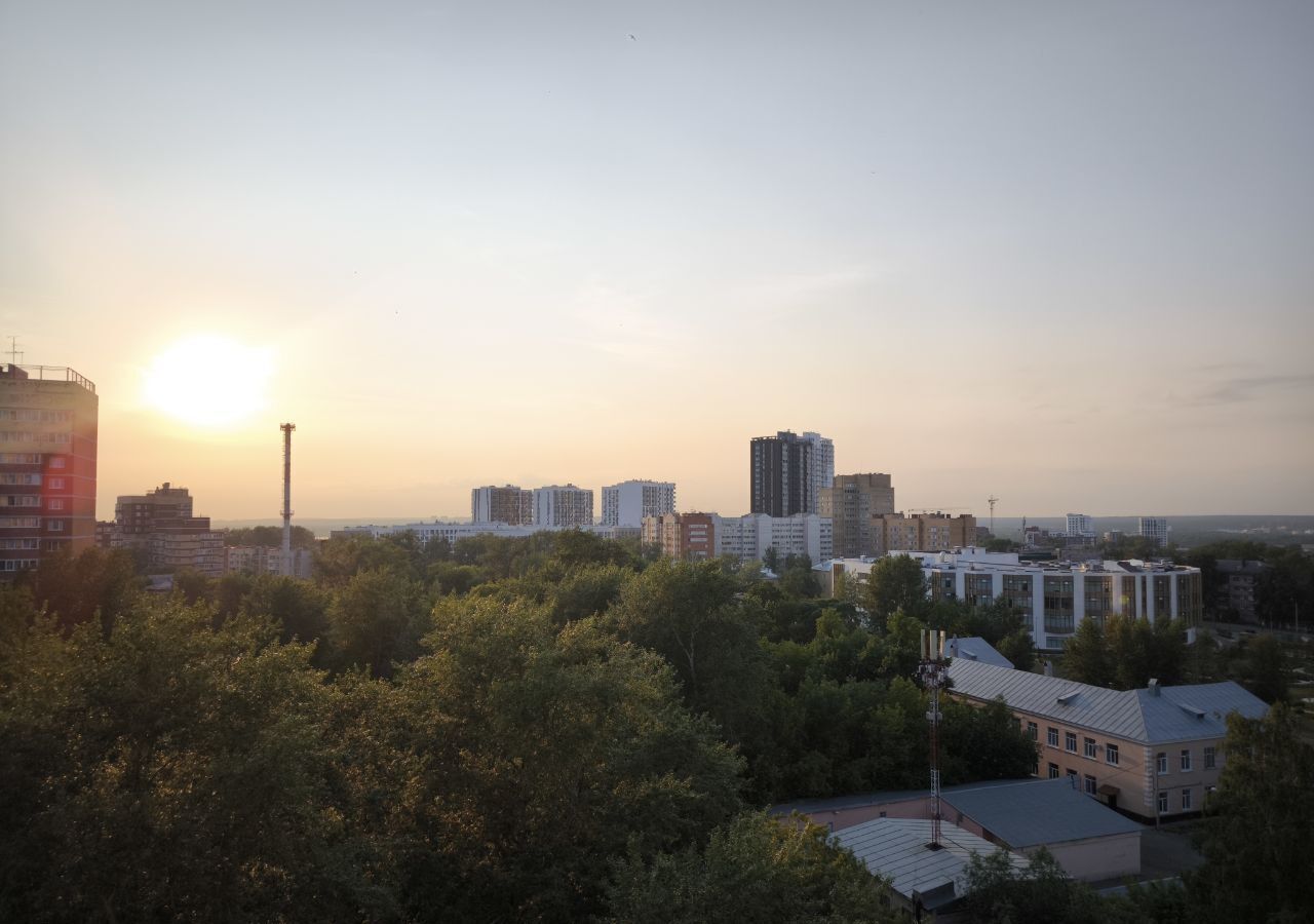квартира г Пермь р-н Дзержинский ул Василия Каменского 24 фото 31