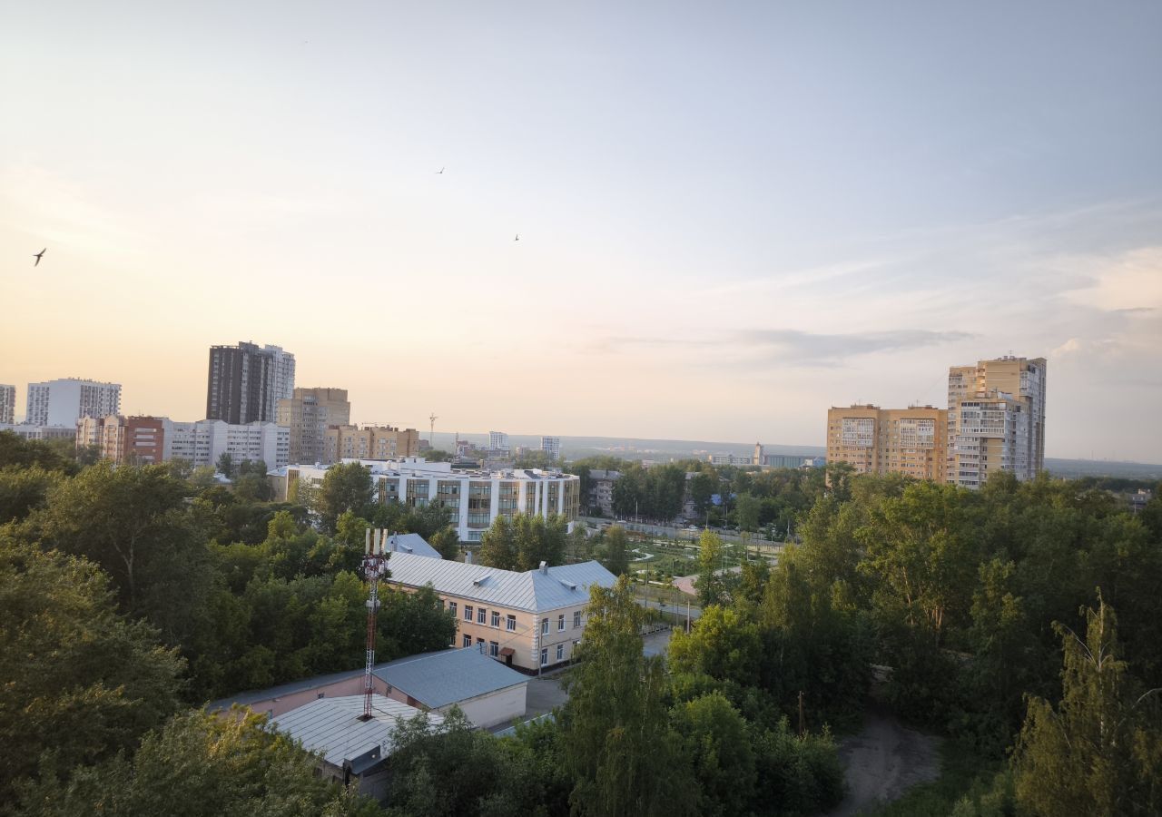 квартира г Пермь р-н Дзержинский ул Василия Каменского 24 фото 32