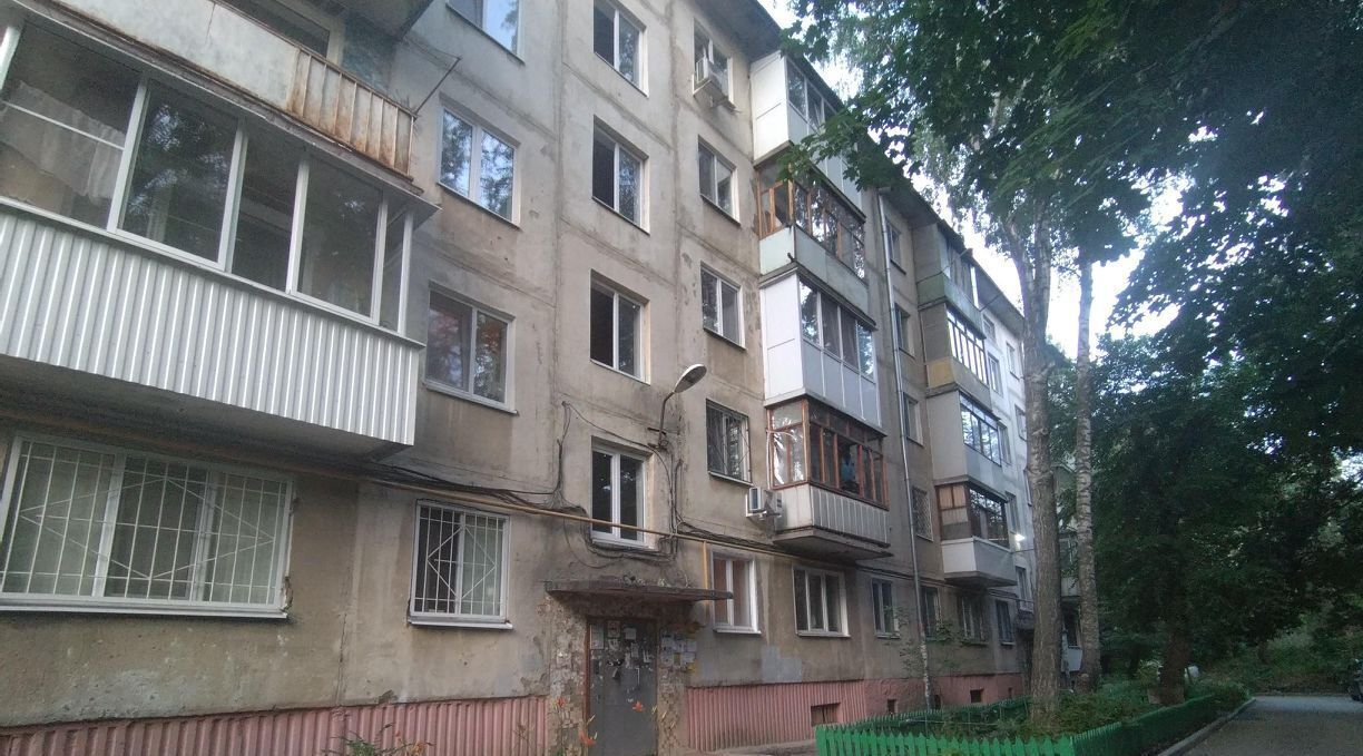 квартира г Саратов р-н Кировский пр-д 5-й Красноармейский 1 фото 1