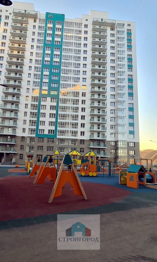 квартира г Красноярск р-н Свердловский ул Лесников 1 фото 4