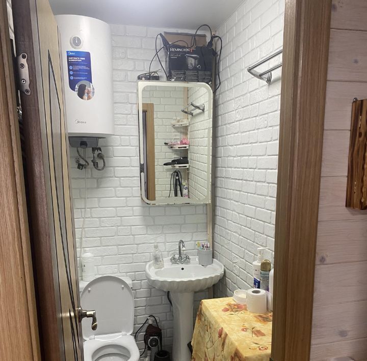 комната г Судак б-р Ореховый 22 фото 18