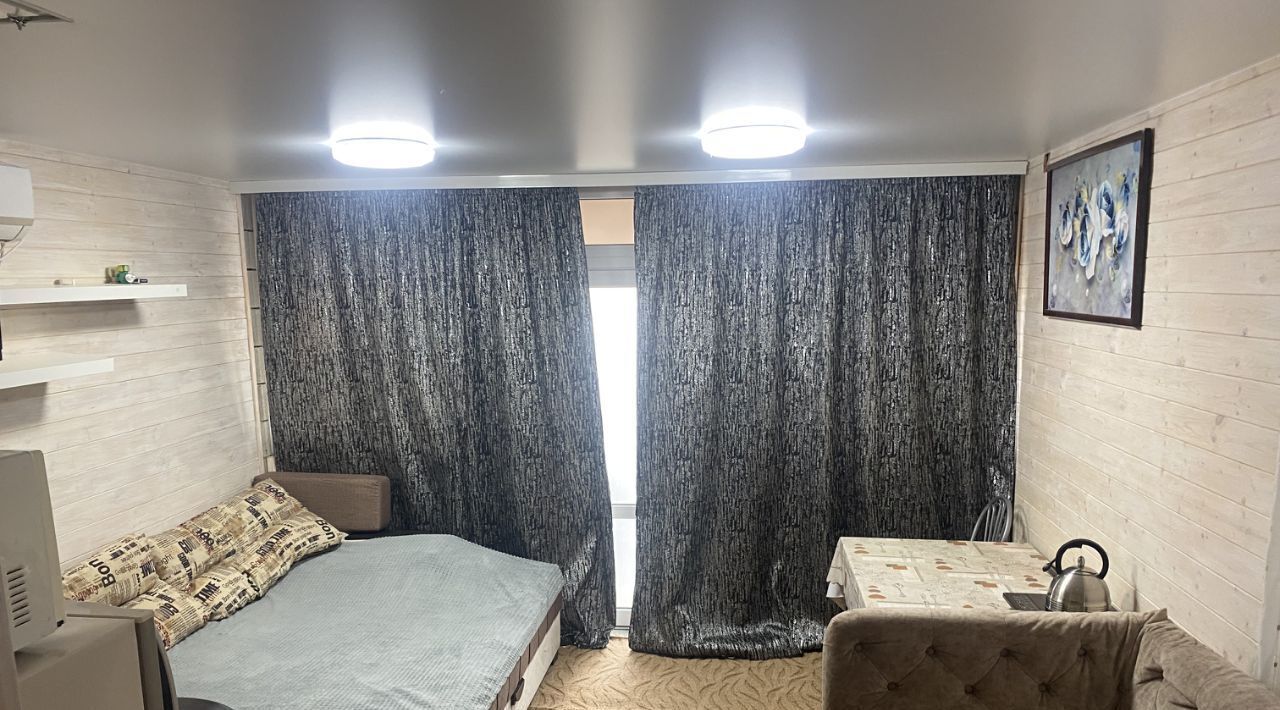 комната г Судак б-р Ореховый 22 фото 17