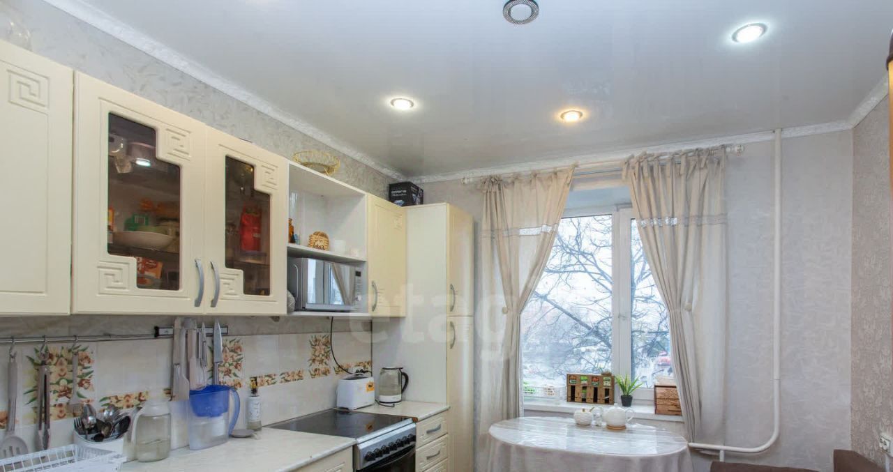 квартира г Тобольск р-н мкр 9 14 фото 17