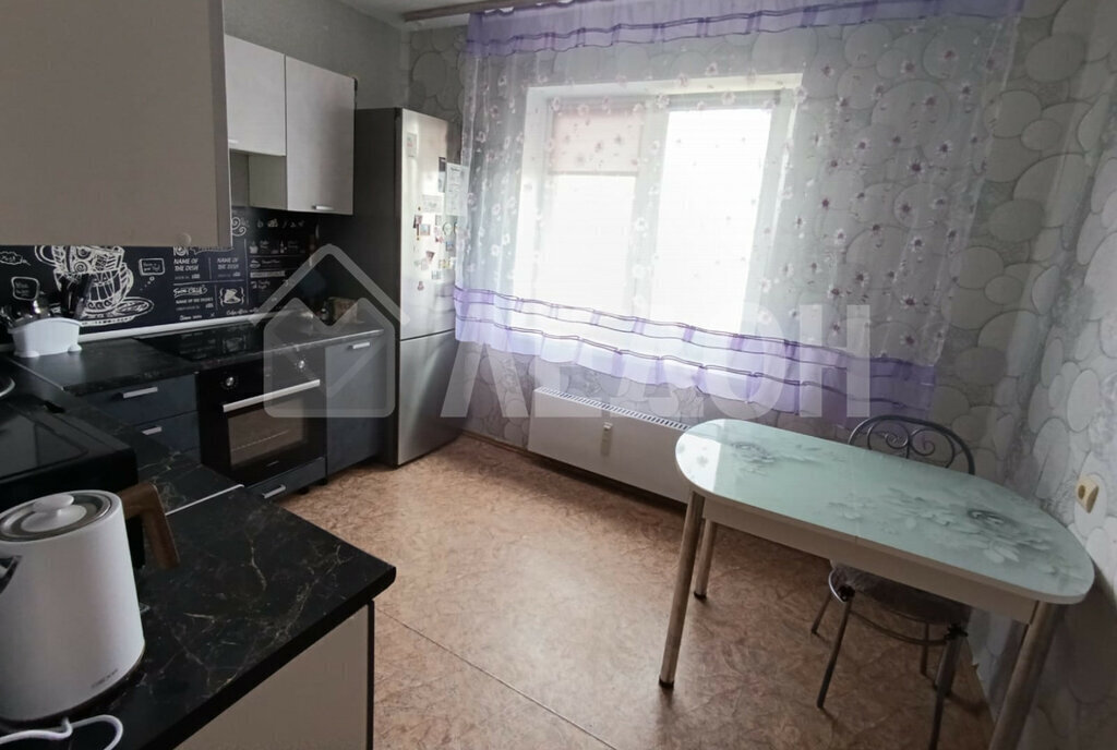 квартира г Омск ул Завертяева 9к/18 фото 4