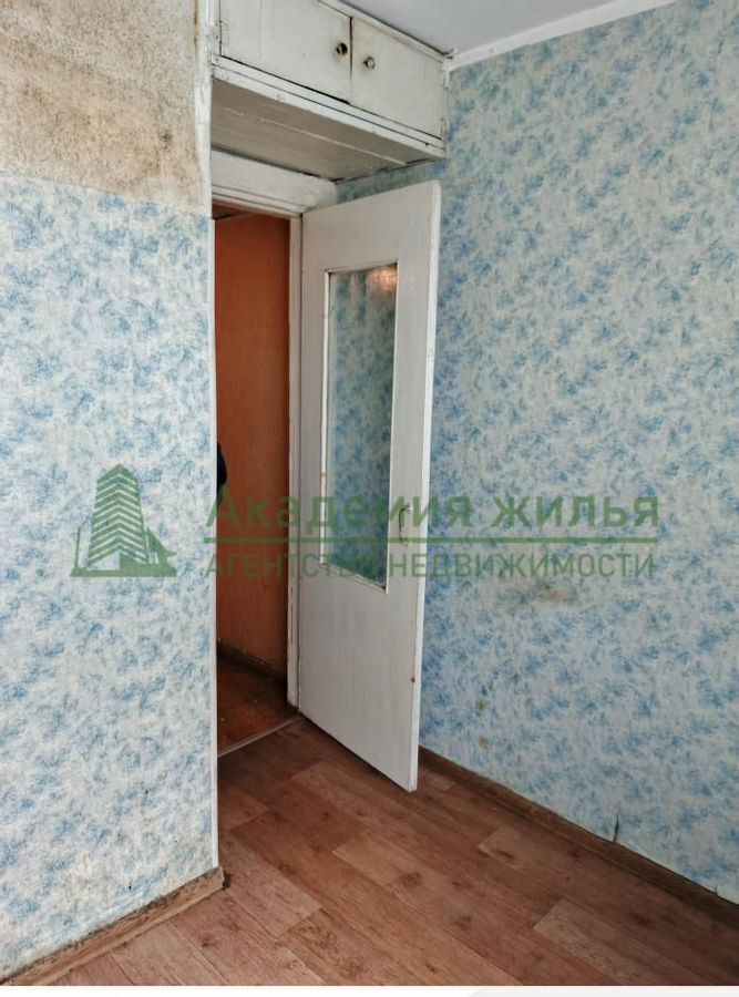 квартира г Саратов р-н Волжский ул им Челюскинцев 40/46 фото 2