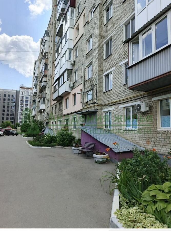 квартира г Саратов р-н Волжский ул им Челюскинцев 40/46 фото 11