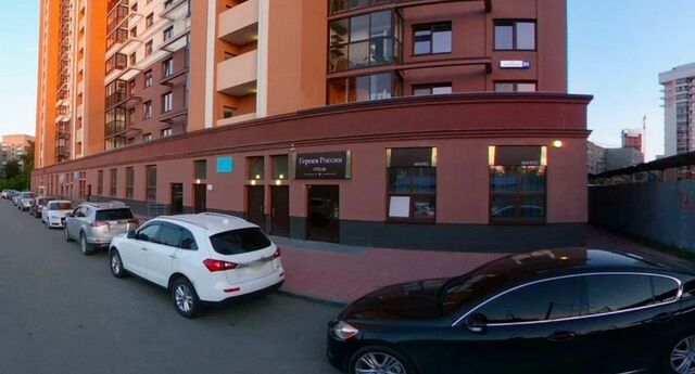 Уральская ул Героев России 35 фото
