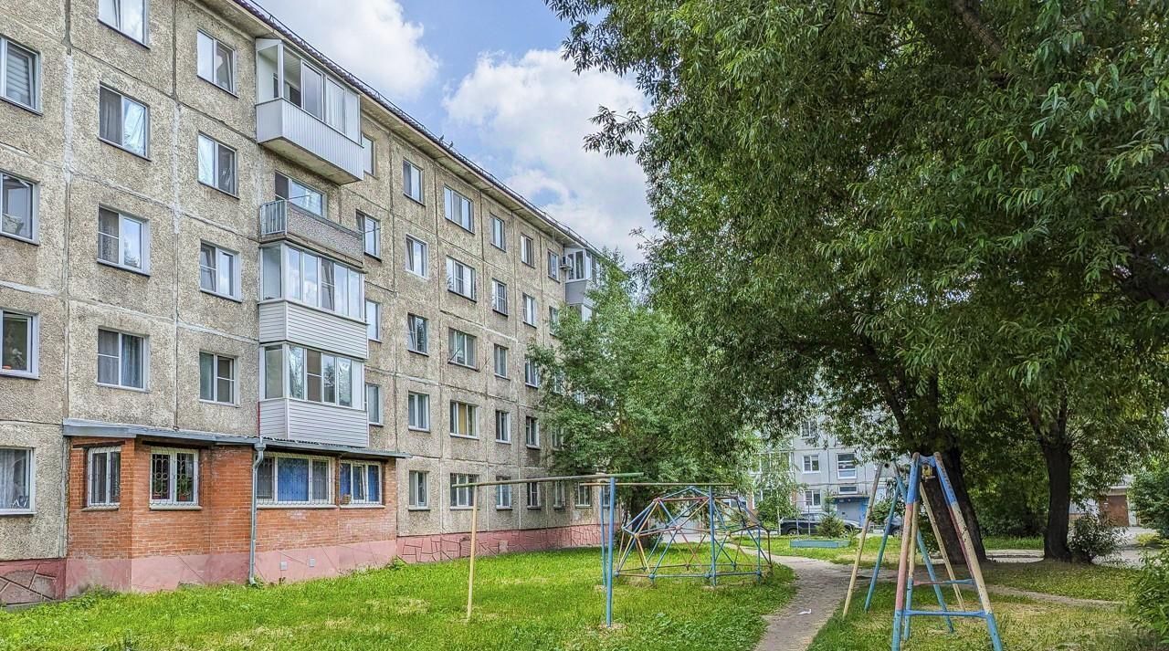 квартира г Омск р-н Центральный ул Краснознаменная 10 фото 8