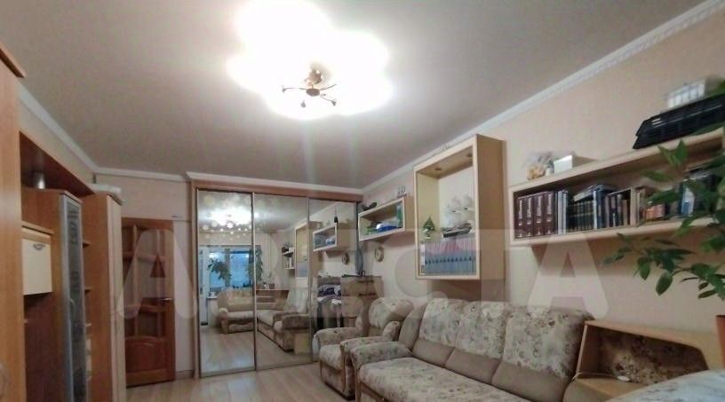 квартира г Омск р-н Центральный ул Омская 152 фото 7