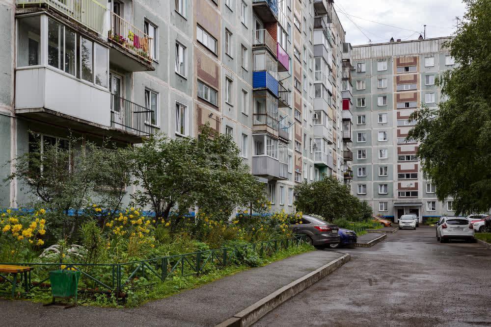 квартира г Новокузнецк р-н Орджоникидзевский пр-кт Шахтеров 30 фото 24