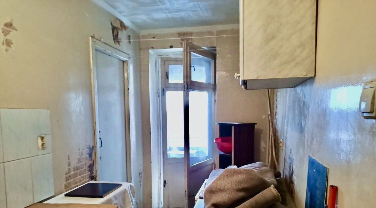 комната г Набережные Челны р-н Автозаводский б-р Цветочный 9/24б фото 6