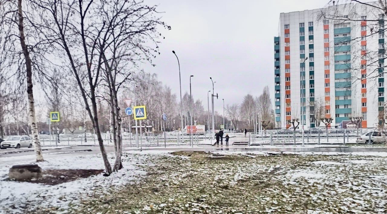 комната г Набережные Челны р-н Автозаводский б-р Цветочный 9/24б фото 18