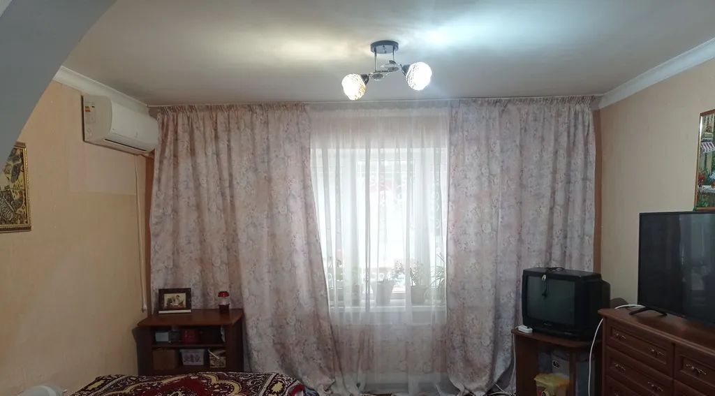 комната г Евпатория пгт Заозерное ул Октябрьская 15а фото 1