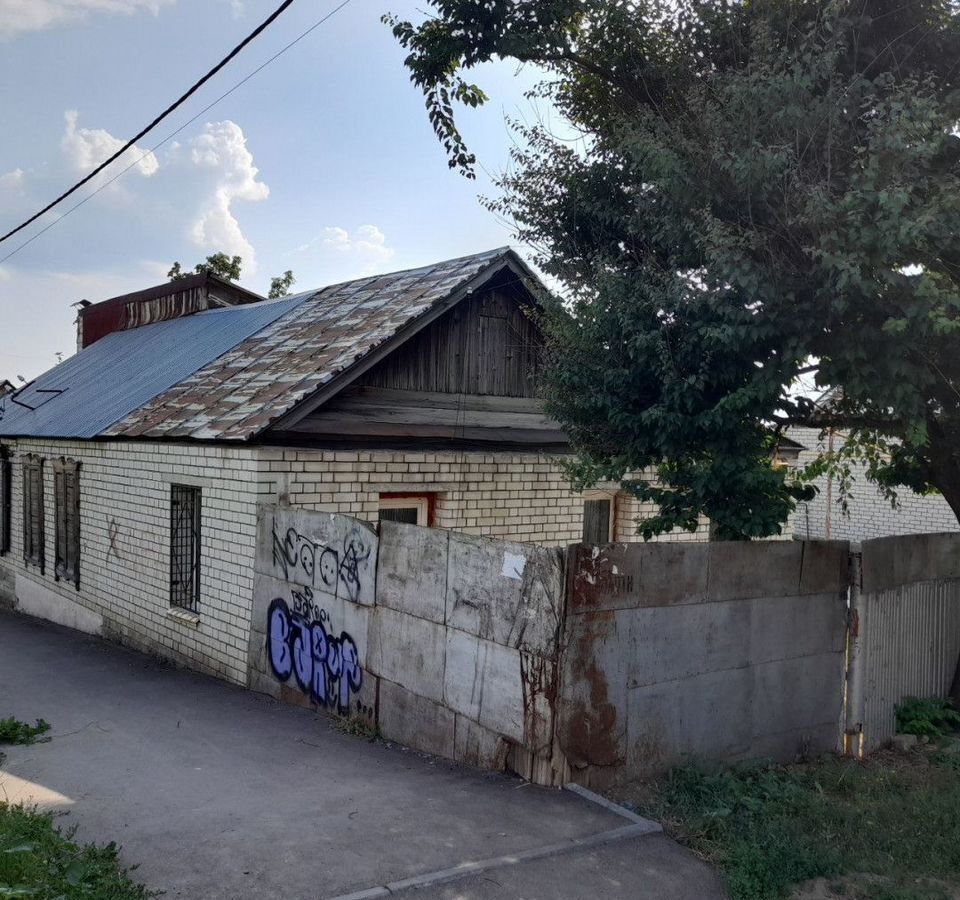 дом г Саратов р-н Кировский ул им Чапаева В.И. 225 фото 3