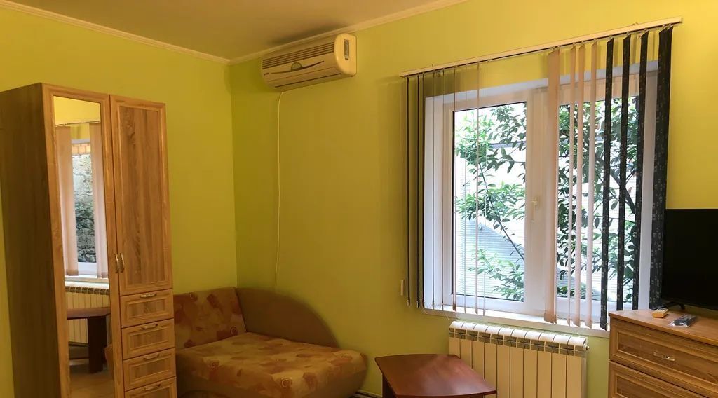 комната г Ялта ул Кирова 59а фото 3