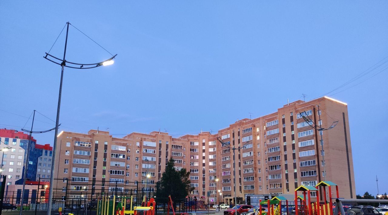 квартира г Новый Уренгой мкр Дружба 4/1 фото 2