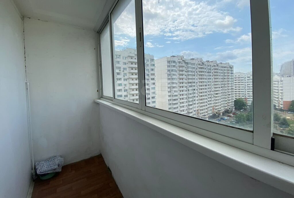 квартира г Краснодар р-н Прикубанский ул им. Артюшкова В.Д. 5 микрорайон «Московский» В. Д. фото 8
