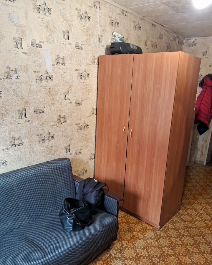 комната г Красноярск р-н Советский ул Партизана Железняка 11б фото 5
