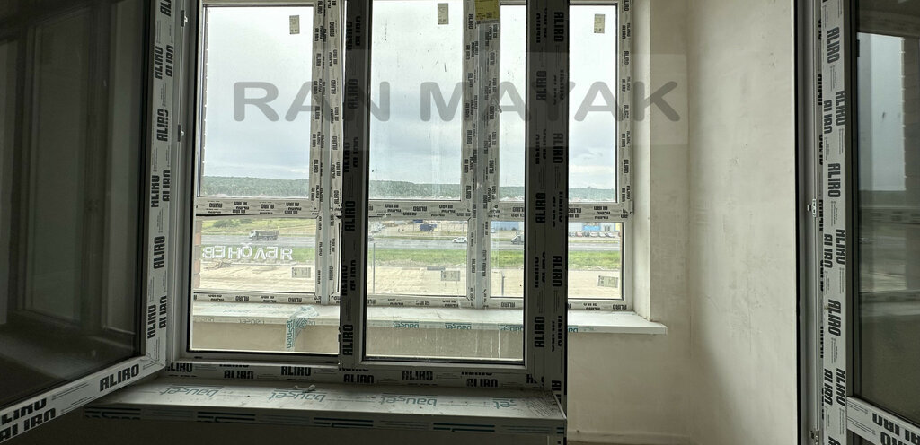 квартира г Майкоп ул Васильева К.А. 2к/4 фото 2