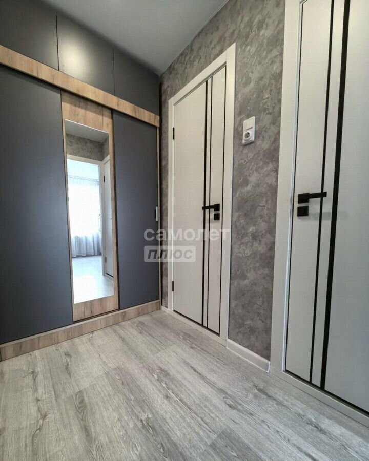 квартира г Тольятти р-н Автозаводский ул Юбилейная 27 фото 4